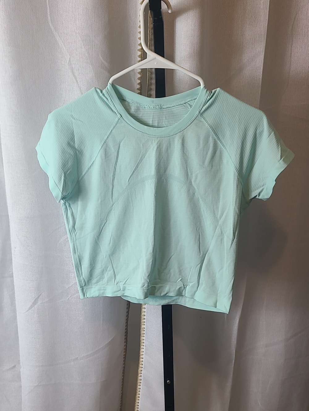 Lululemon Swiftly Tech Cropped Short-Sleeve Shirt 2.0 Size 10
